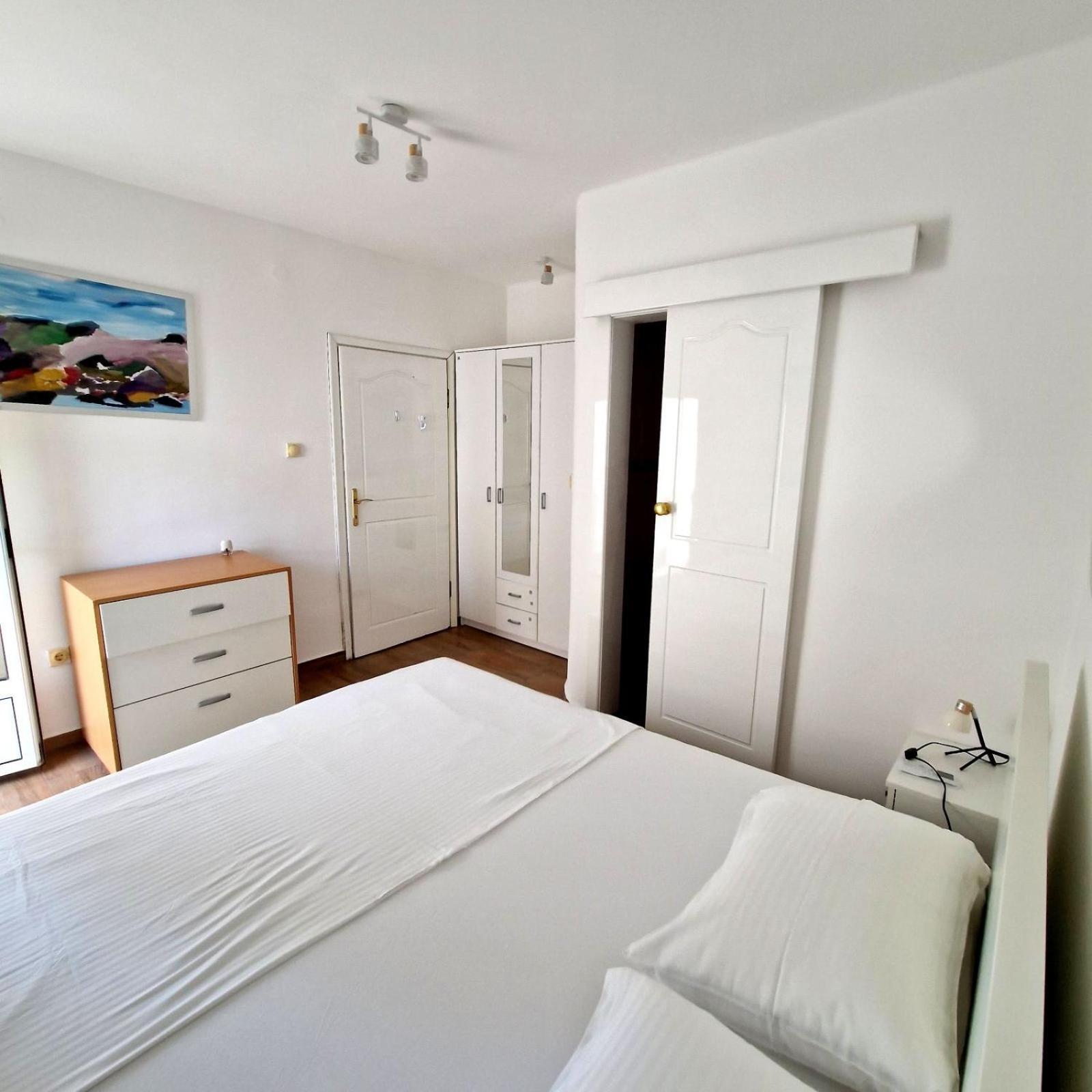 Hortus Apartments Sveti Stefan Esterno foto