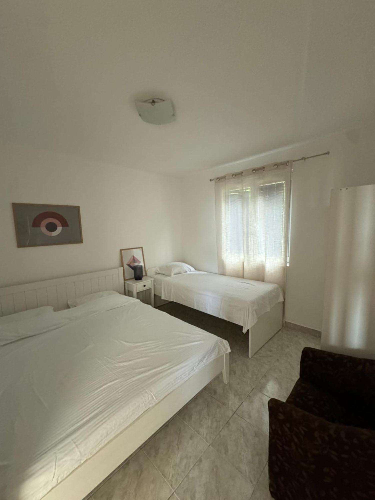 Hortus Apartments Sveti Stefan Esterno foto